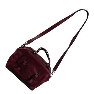 KATE SPADE! RICH BURGUNDY RED GENUINE LEATHER HANDBAG, SHOULDER BAG, PURSE!